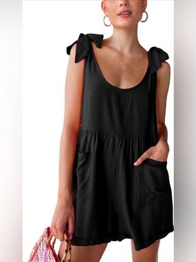 Black Wide Leg Short Romper Tie Knot Strap Boho Jumpsuit Large NWOT